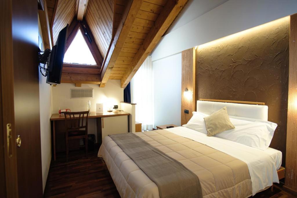 Sole Della Franciacorta - Hotel & Restaurant Capriolo Ngoại thất bức ảnh
