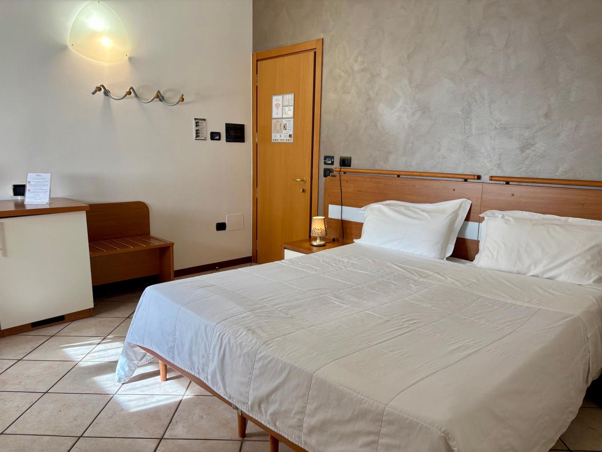 Sole Della Franciacorta - Hotel & Restaurant Capriolo Ngoại thất bức ảnh