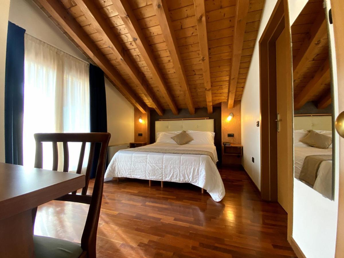 Sole Della Franciacorta - Hotel & Restaurant Capriolo Ngoại thất bức ảnh