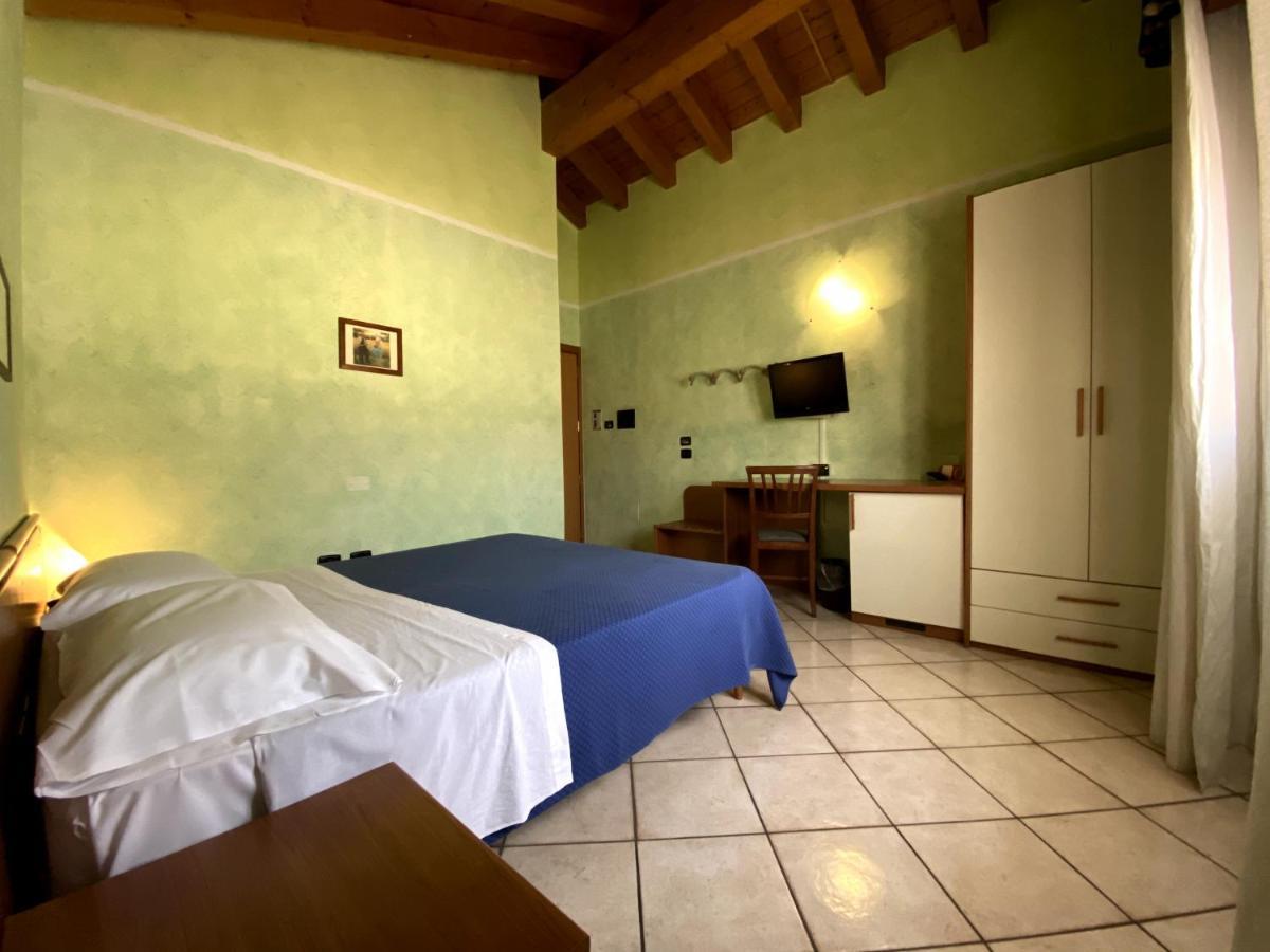 Sole Della Franciacorta - Hotel & Restaurant Capriolo Ngoại thất bức ảnh